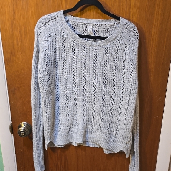 Aeropostale Gray Crew Neck Sweater Lightweight Knit - Picture 1 of 2